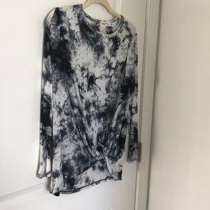 long sleeve tee